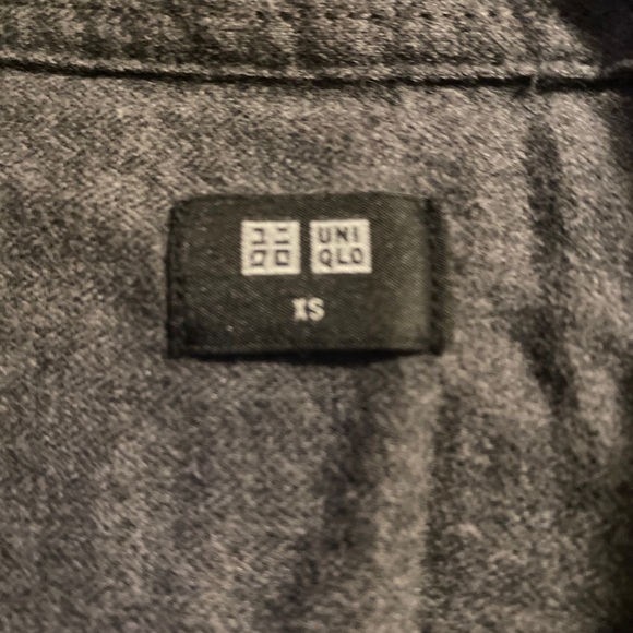 Gray UNIQLO Button Down Long Sleeve S - Picture 3 of 4